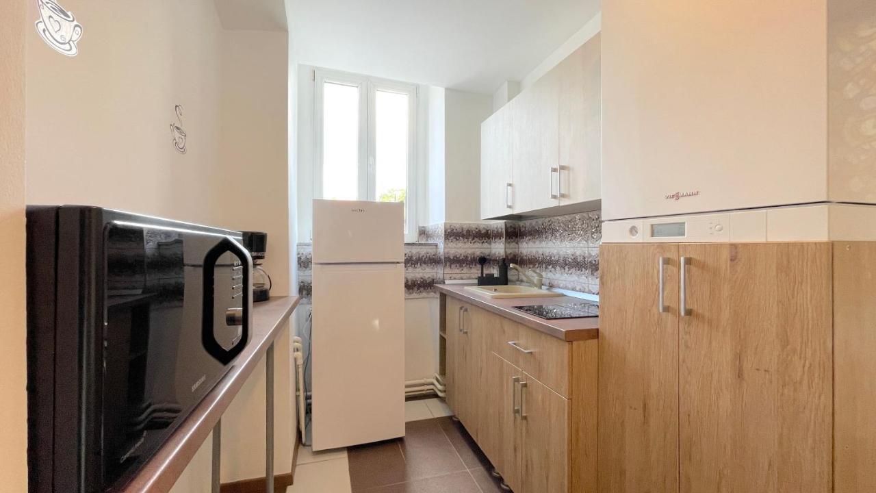 Well Prettyplaces Apartment 001 Brasov Luaran gambar