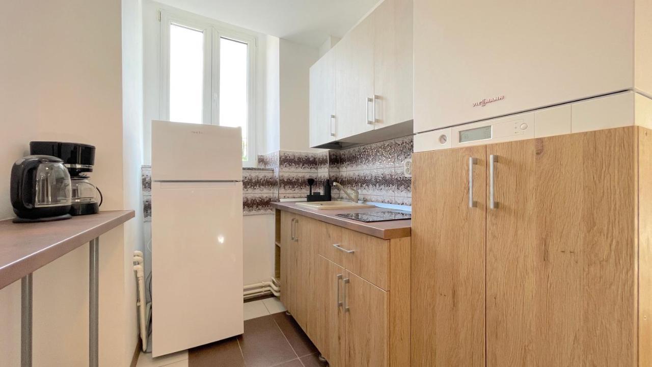 Well Prettyplaces Apartment 001 Brasov Luaran gambar